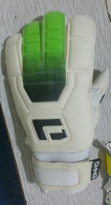 L1 GK Glove